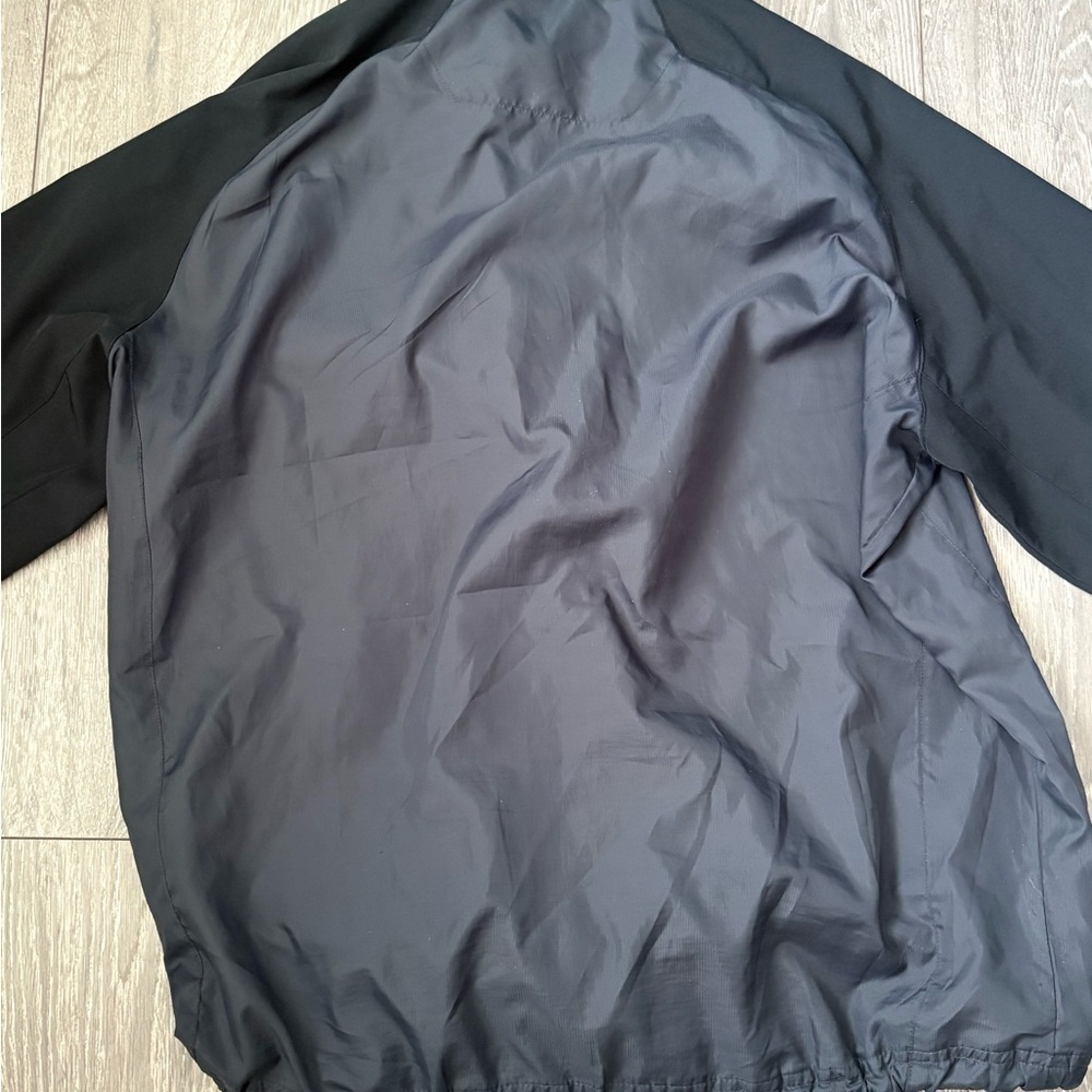Sunice Black and Gray Windbreaker with Red Accent - Picture 2 of 5